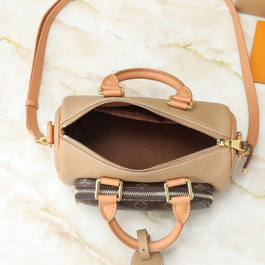 Louis Vuitton Keepall Bandoulière 25 Bag Beige 25cm M12627