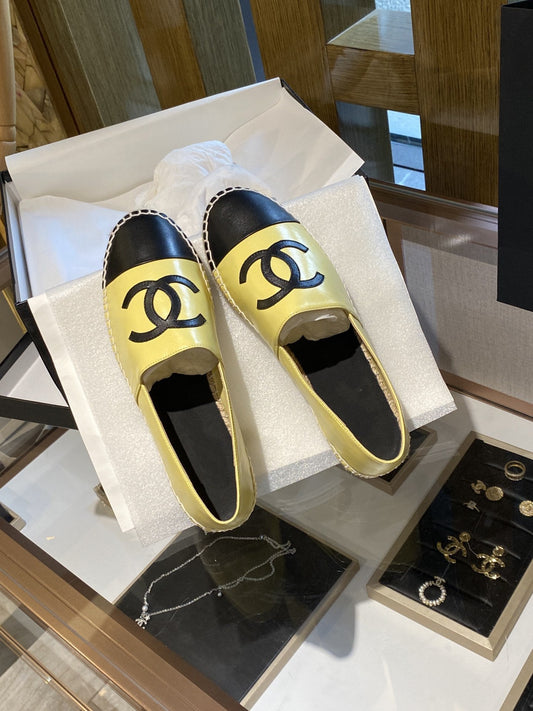 ESPADRILLES YELLOW BLACK LAMBSKIN - 35