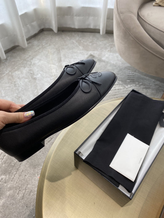 BALLET FLATS BLACK GRAINED CALFSKIN - 35