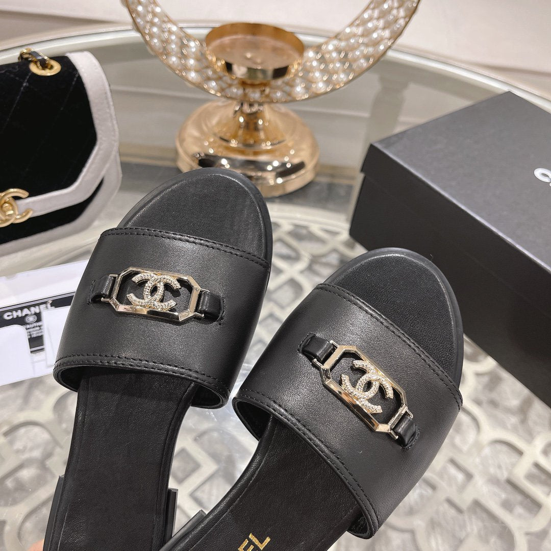 Mules Black Shiny Calfskin - 35