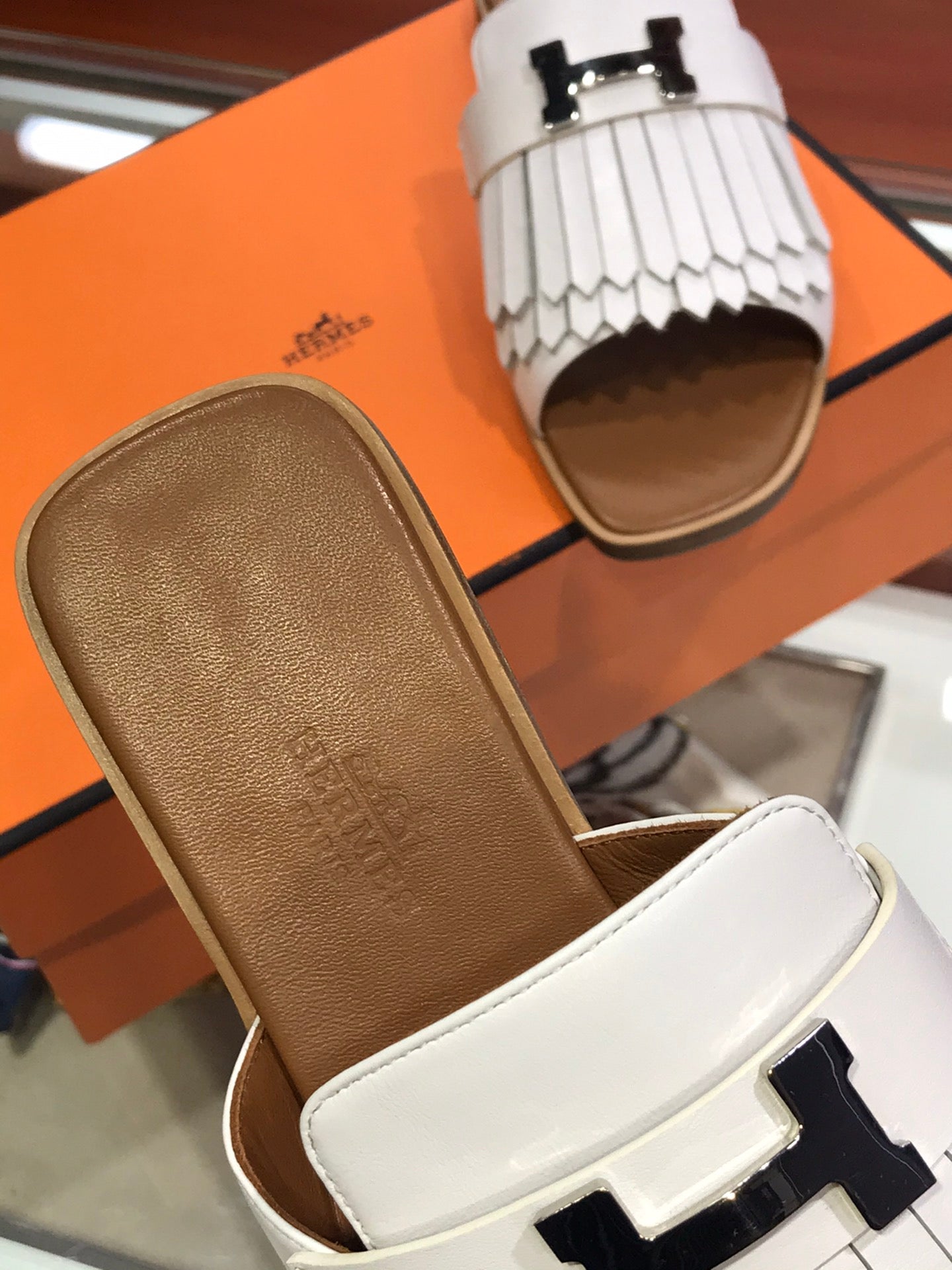 ROYAL SANDAL CARAMEL MIX WHITE LAMBSKIN - 35
