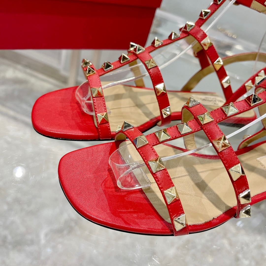 ROCKSTUD SANDAL WITH STRAPS IN CHERRY RED CALFSKIN - 35