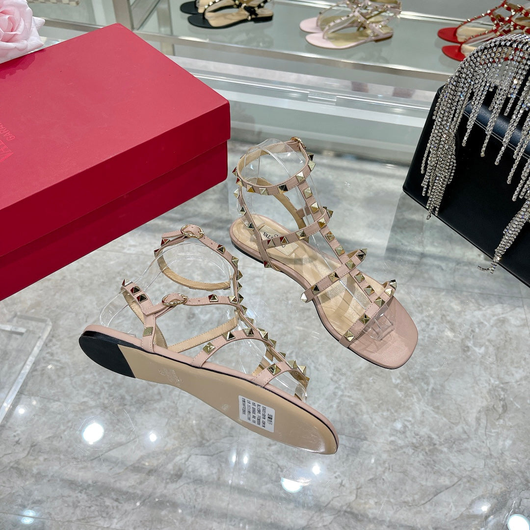 ROCKSTUD SANDAL WITH STRAPS IN LIGHT PINK CALFSKIN - 35
