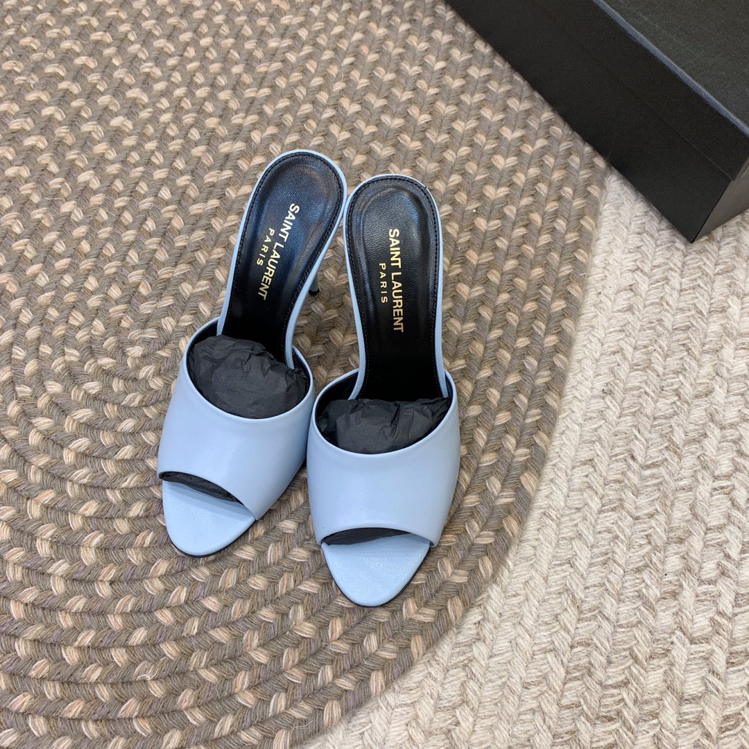 LA 16 HEELED MULES IN SKY BLUE SMOOTH LAMBSKIN - 34