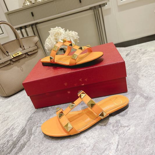 ROMAN STUD MANGO ORANGE CALFSKIN FLAT SLIDE SANDAL 25 MM - 34