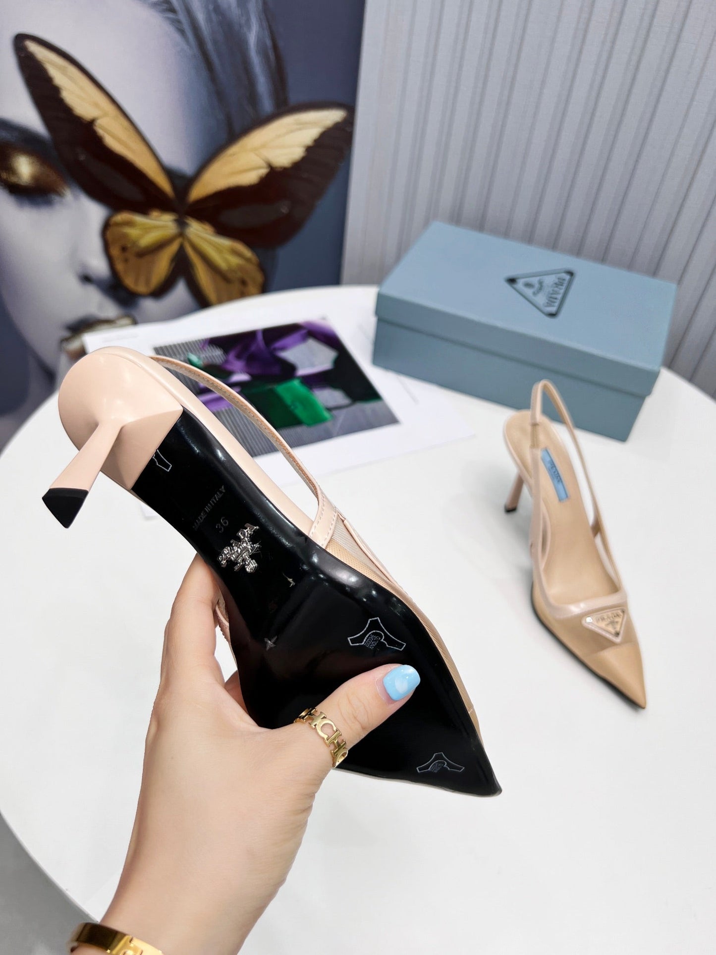 Туфлі-слінгбеки PRADA 26S, на шпильці 95 мм, тілесно-бежеві, з сітки, з логотипом