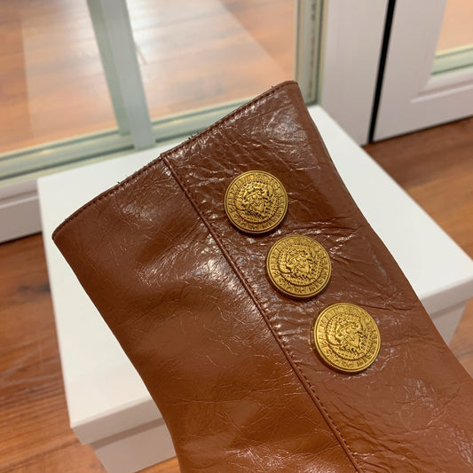 ЧЕРЕВИКИ BALMAIN 26S 105 ММ З КОРИЧНЕВОЇ ТЕЛЯЧОЇ ШКІРИ ІЗ ЗОЛОТОЮ ФУРНІТУРОЮ