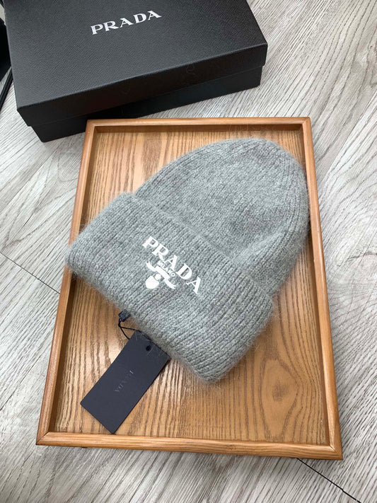 Шапка-біні з вовни кольору Dolphin Gray 108750