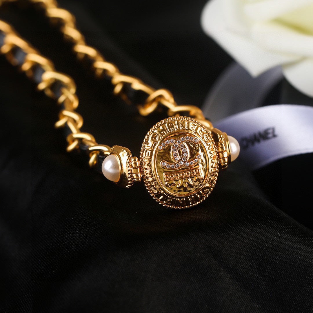 CHANEL 25S GOLD CHAIN BELT 610439 - 30