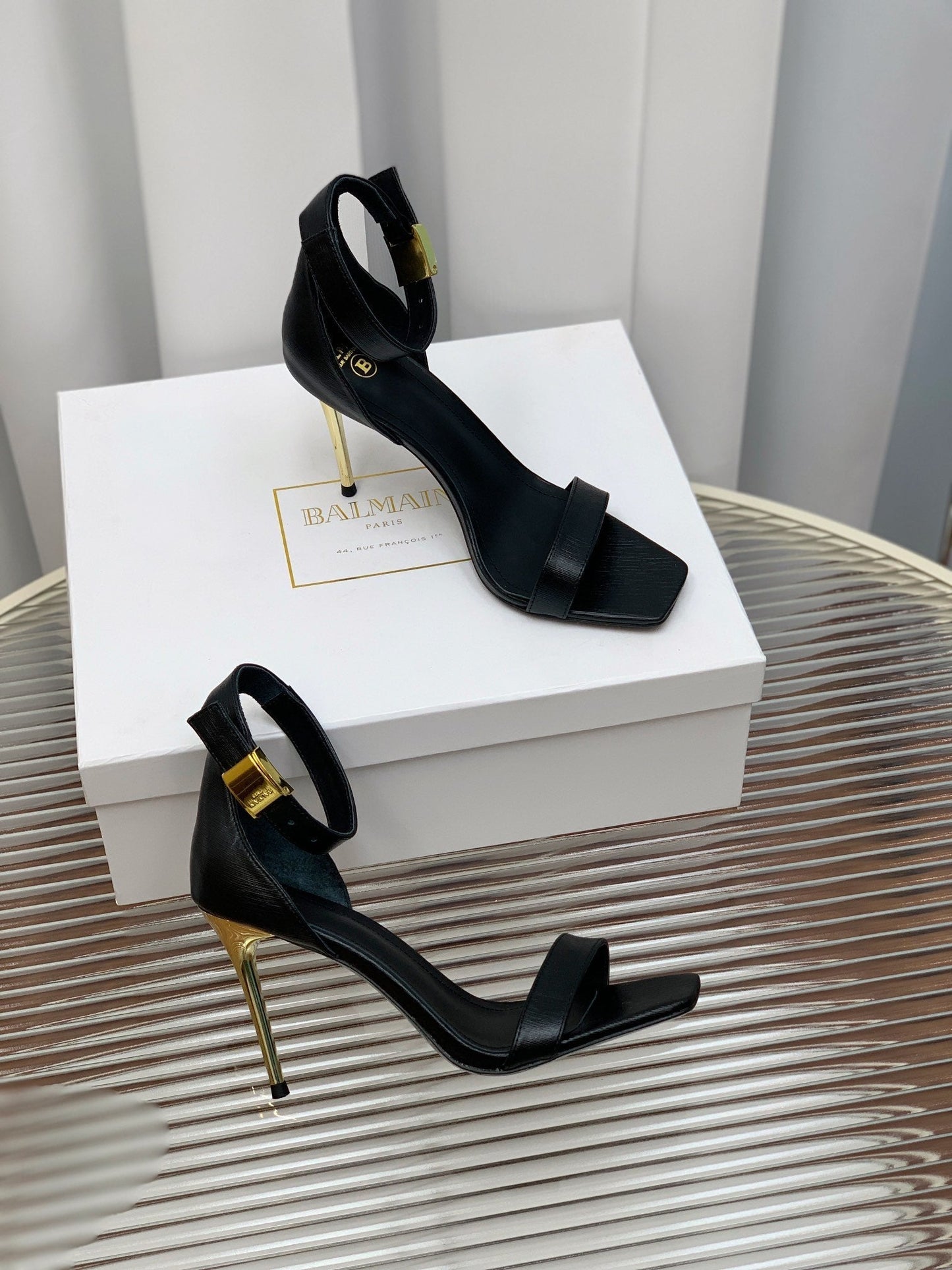 BALMAIN 25S METAL BUCKLE HIGH HEELS 95MM IN BLACK CALFSKIN - 35