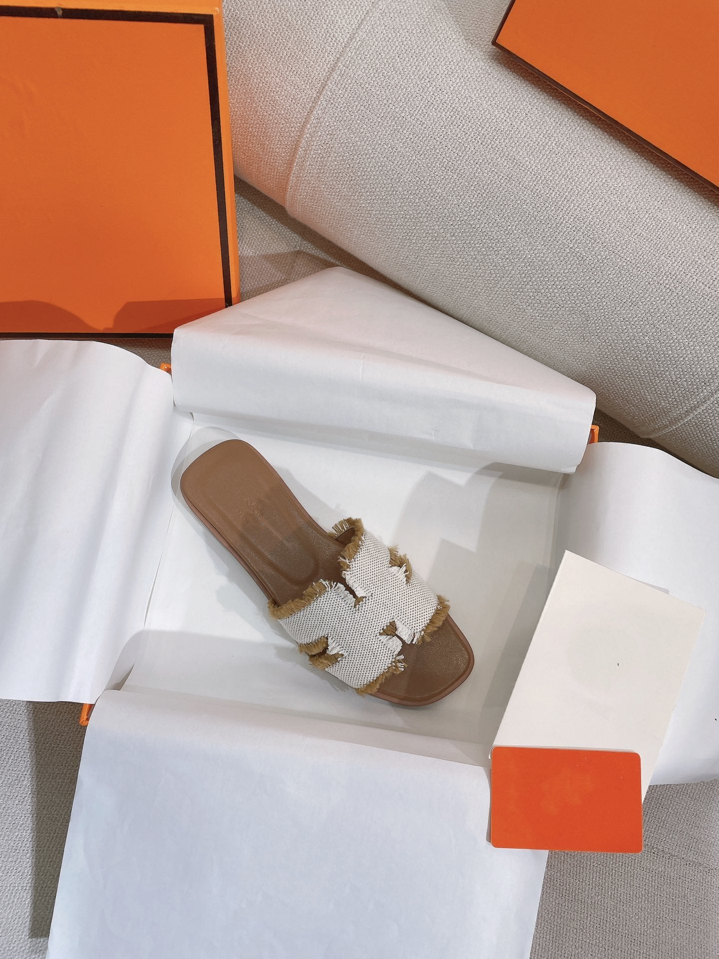 0RAN SANDAL GRAY CLOUD CANVAS - 35