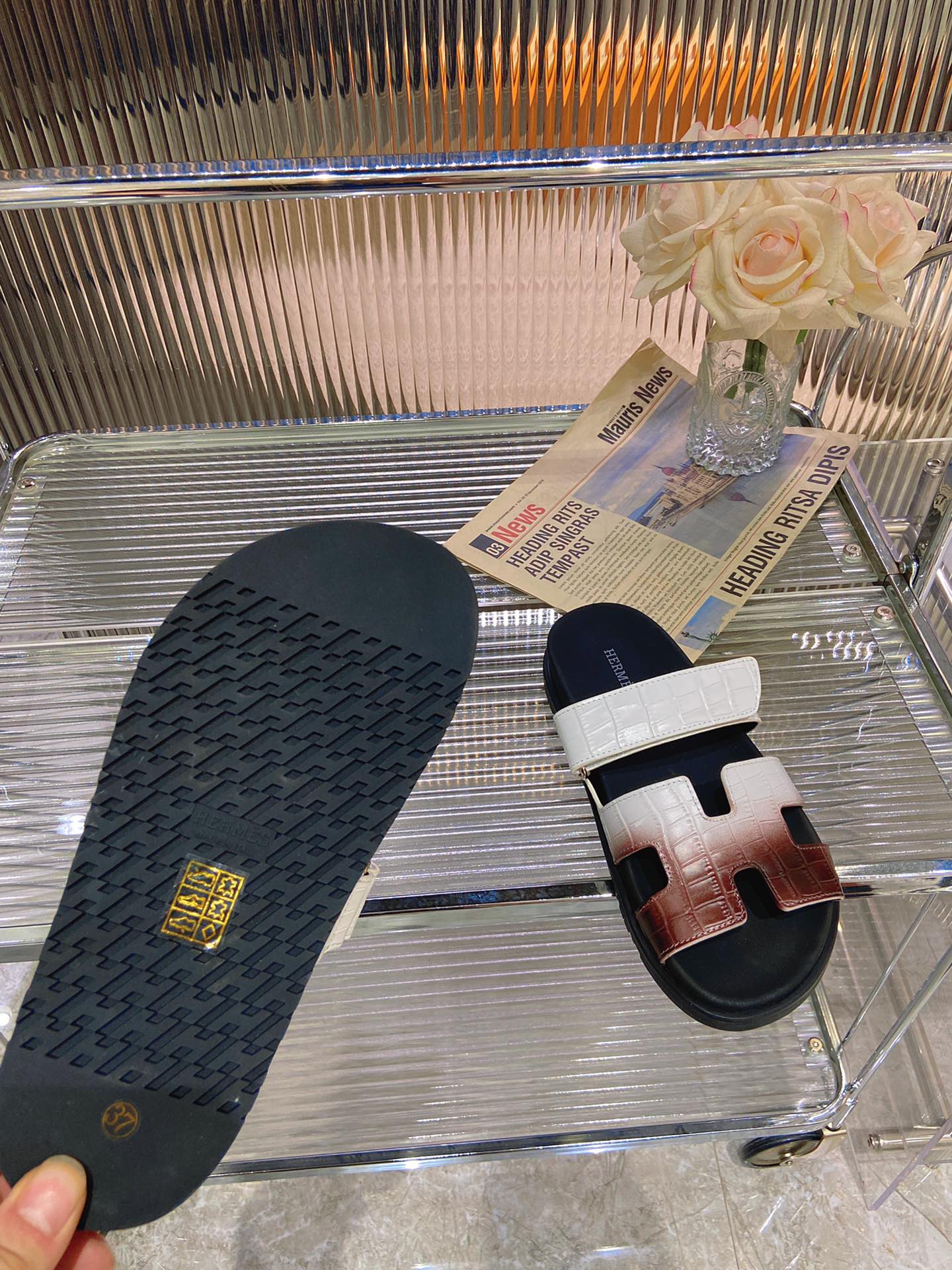 CHYPRE SANDAL OMBRE WHITE BROWN CALFSKIN - 34