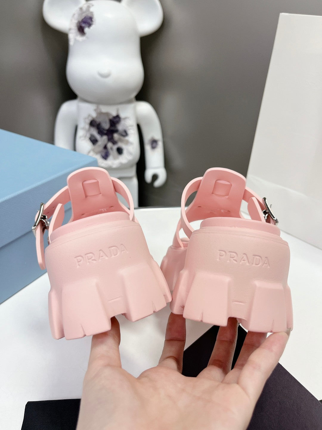 MONOLITH SLIPPER SANDALS IN LIGHT PINK RUBBER - 35