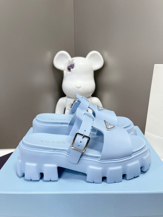 MONOLITH SLIPPER SANDALS IN SKY BLUE RUBBER - 35