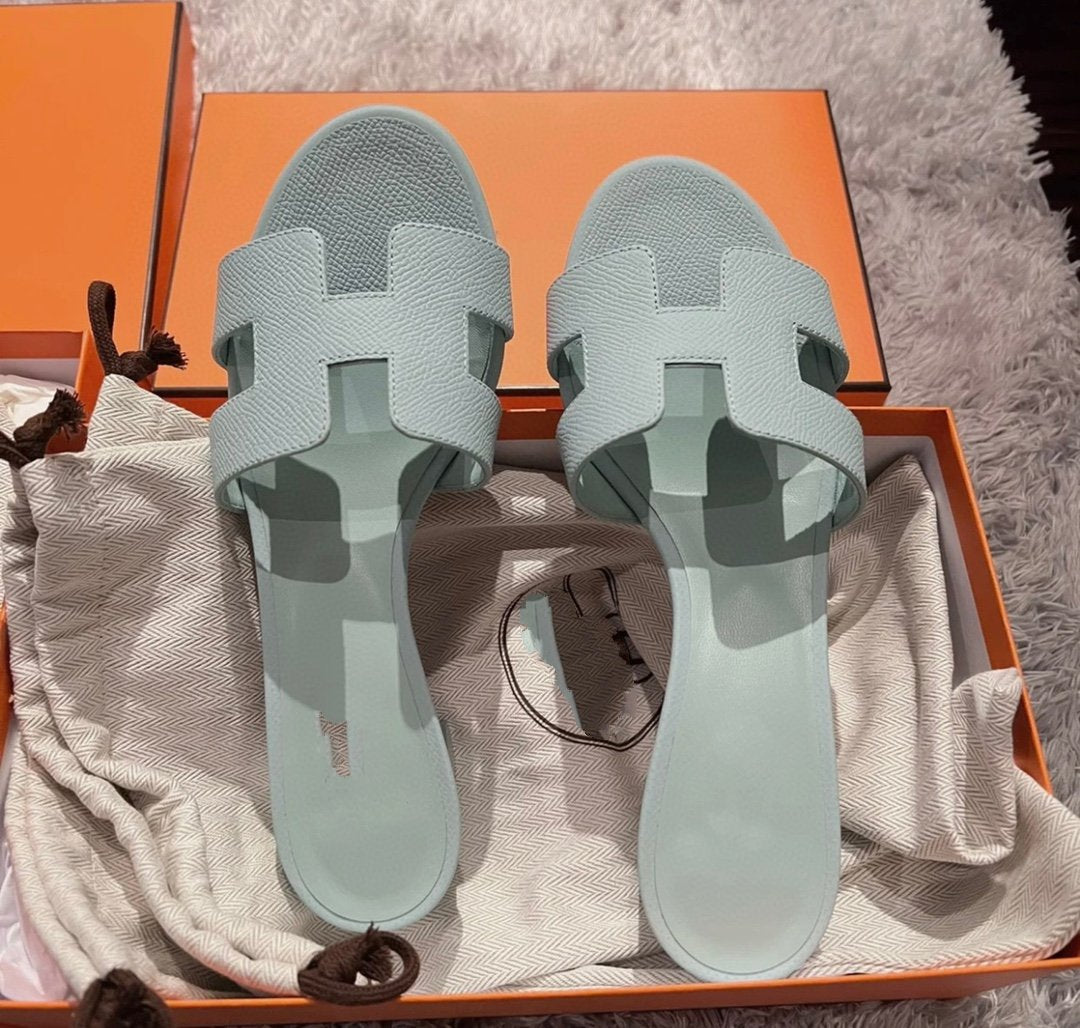 0asis Sandal Epsom Calfskin ICE - 35