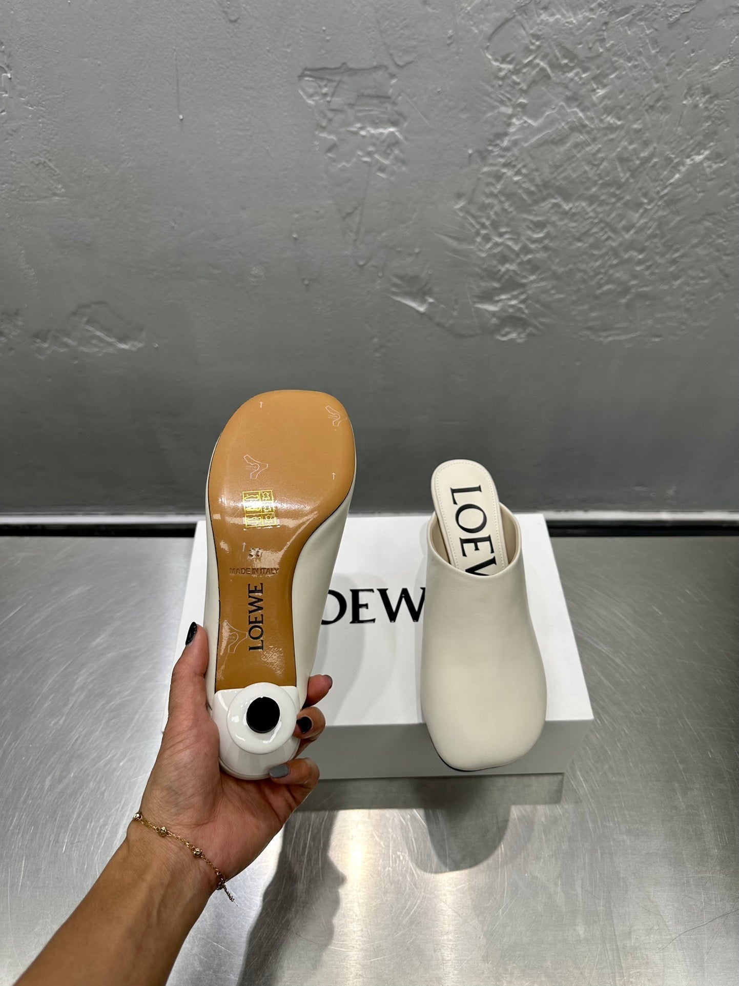 LW TOY MULE 55 WHITE CALFSKIN - 35