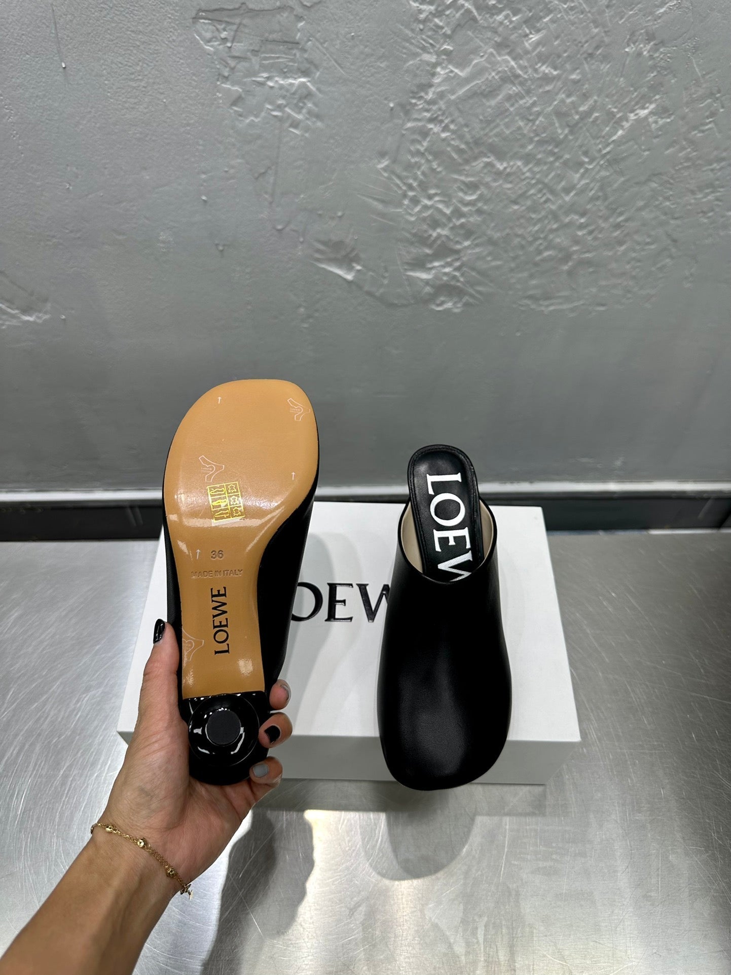 LW TOY MULE 55 BLACK CALFSKIN - 35
