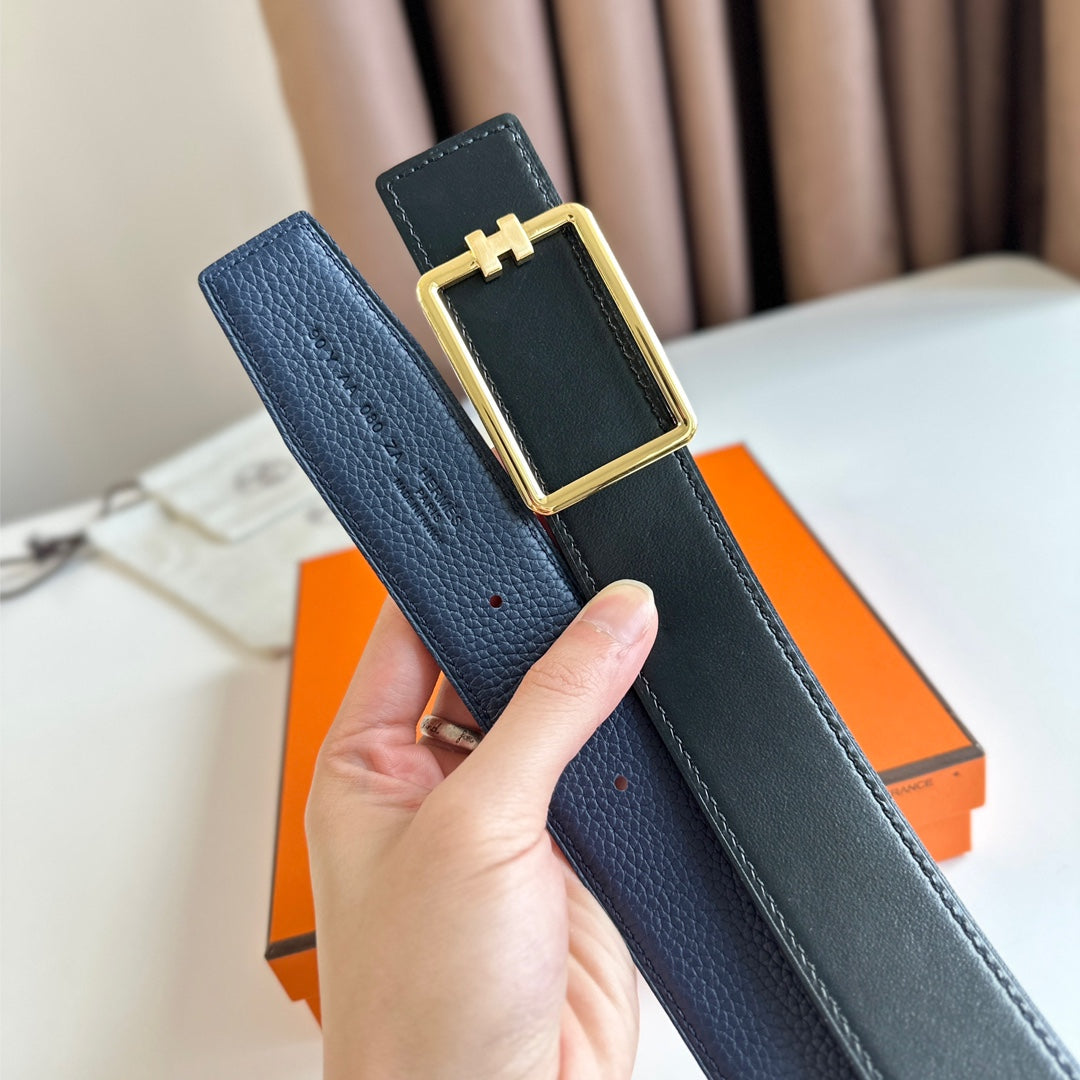 HM TUBE H BELT BUCKLE & REVERSIBLE BLACK AND AEGEAN BLUE LEATHER STRAP 38MM GOLD HARDWARE - 30