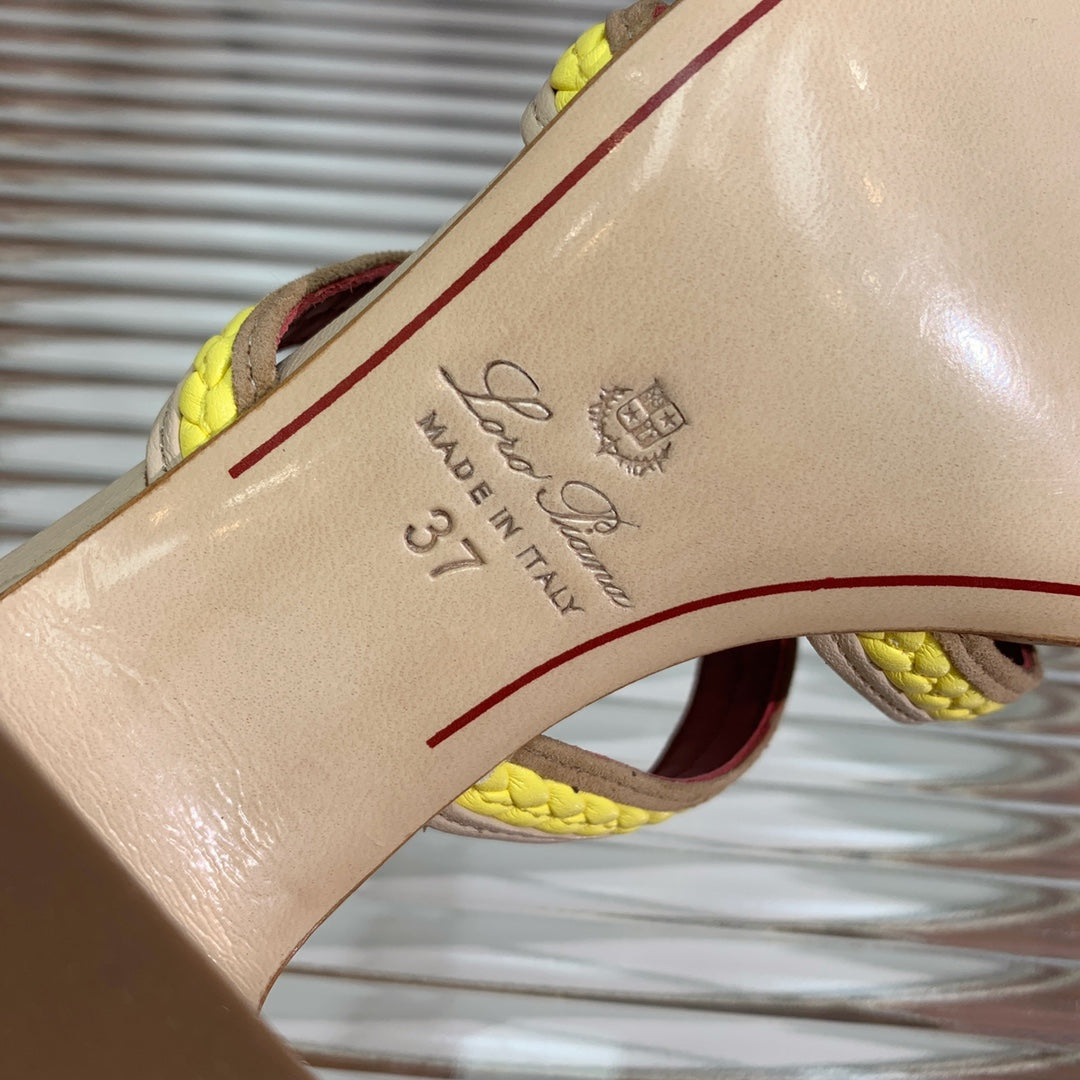 LP SPRIGHTLY CHARMS MID-SANDAL LEMON CALFSKIN - 35