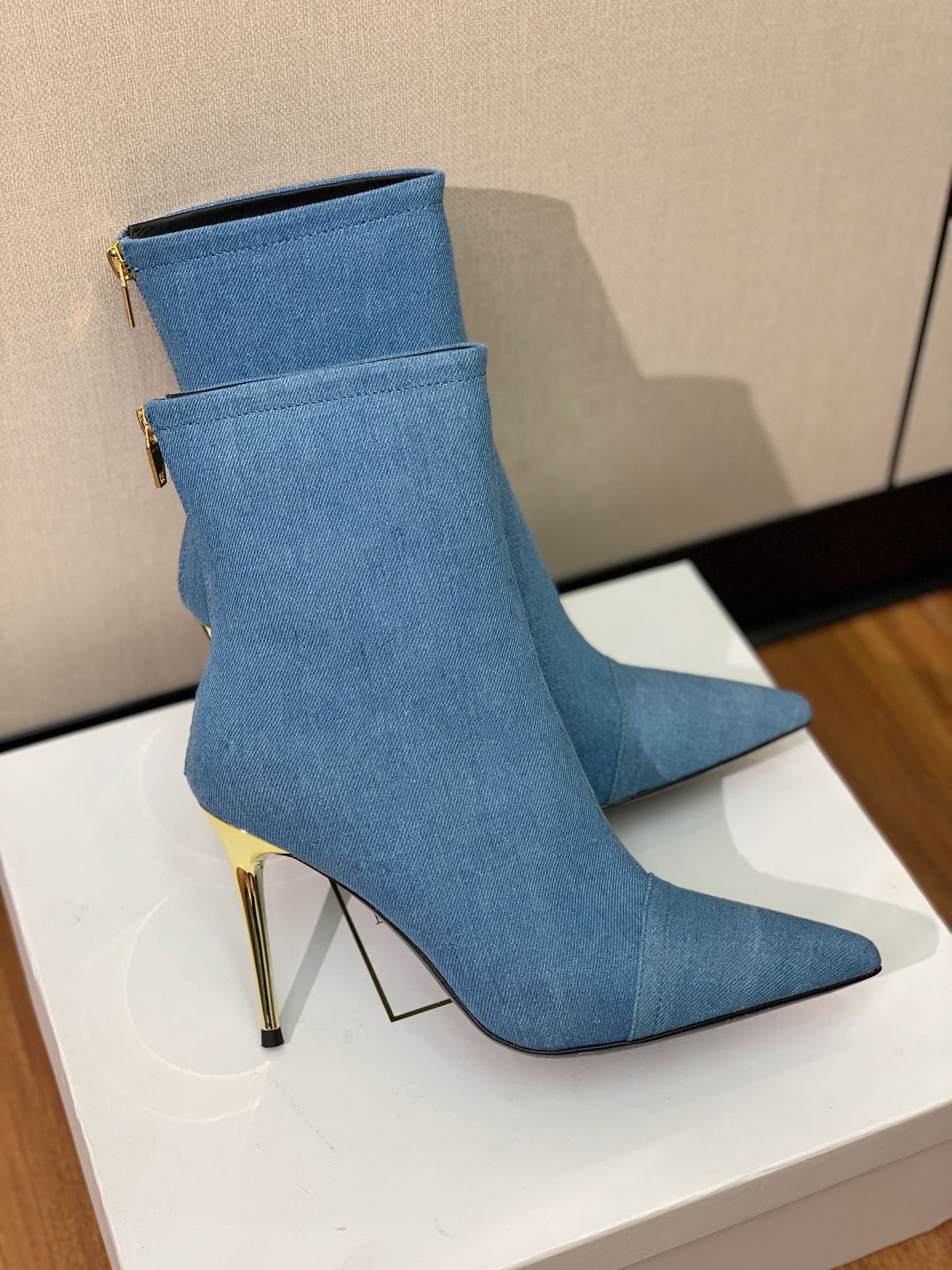 Черевики BALMAIN 26S 105 мм з синього деніму