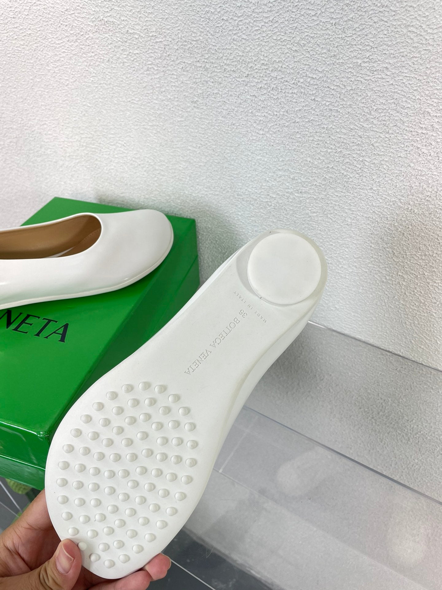 ATOMIC BALLERINA FLAT IN WHITE CALFSKIN - 34