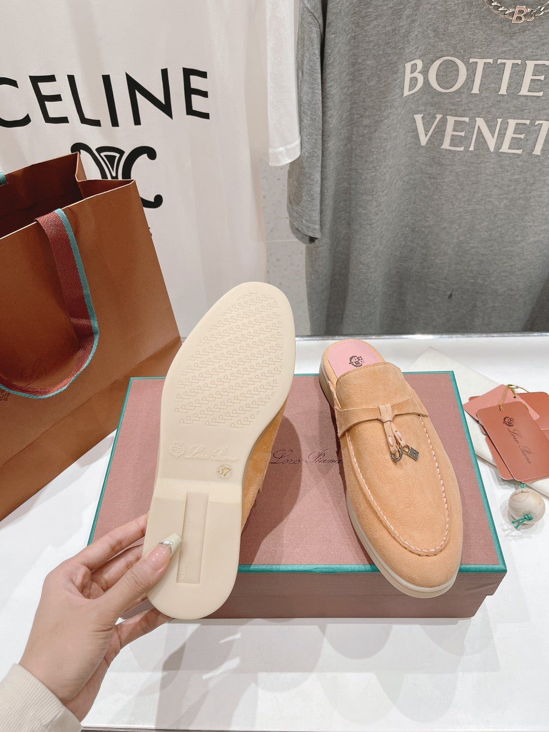 LP CHARMS WALK BABOUCHE LOAFERS CANTALOUPE SUEDE - 35
