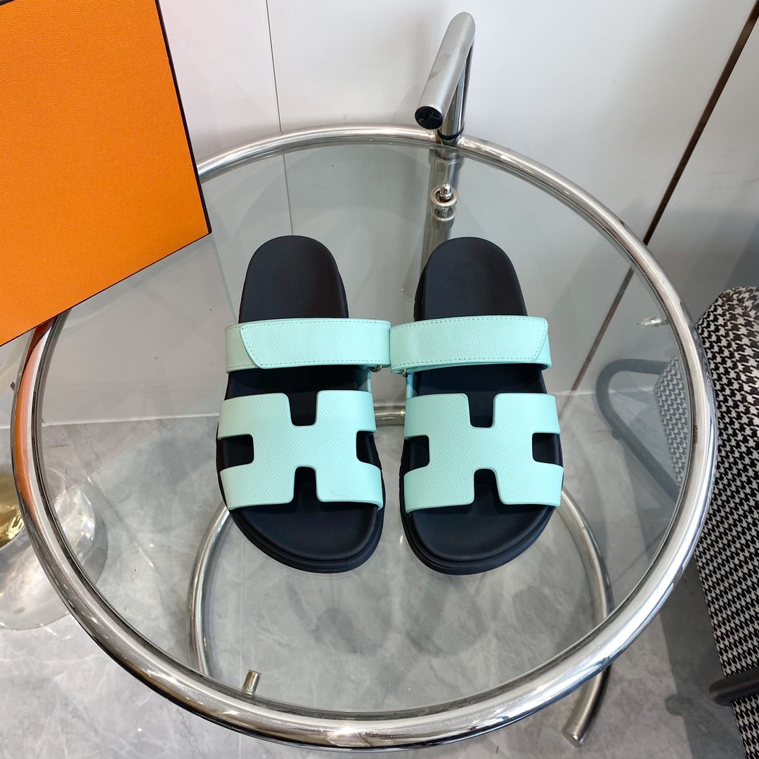 CHYPRE EPSOM Sandal Light Tiffany Leather - 35
