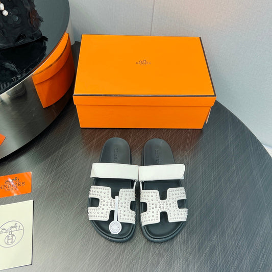 CHYPRE SANDAL WHITE MIX BLACK CALFSKIN STYLIZED - 35