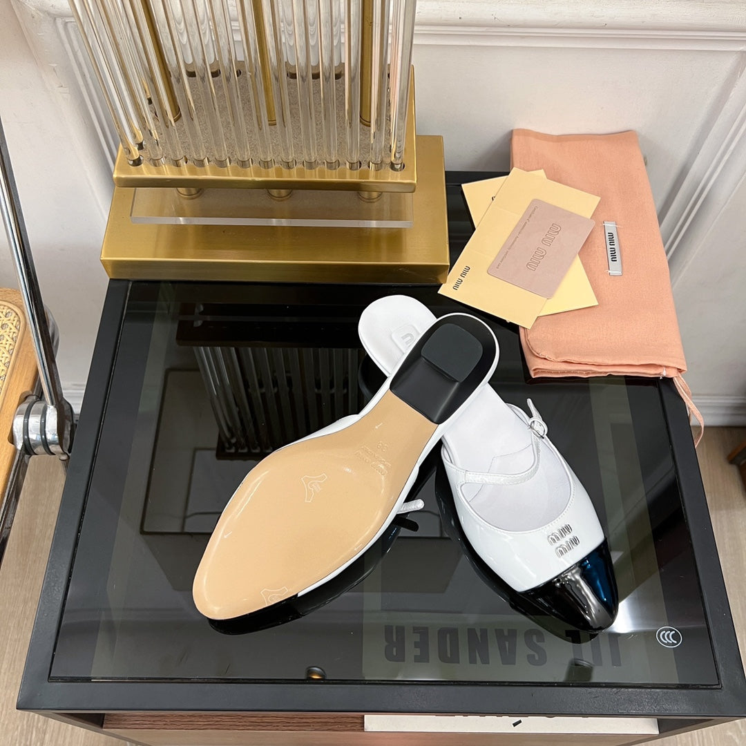Cap Toe Mules White Sheepskin - 35