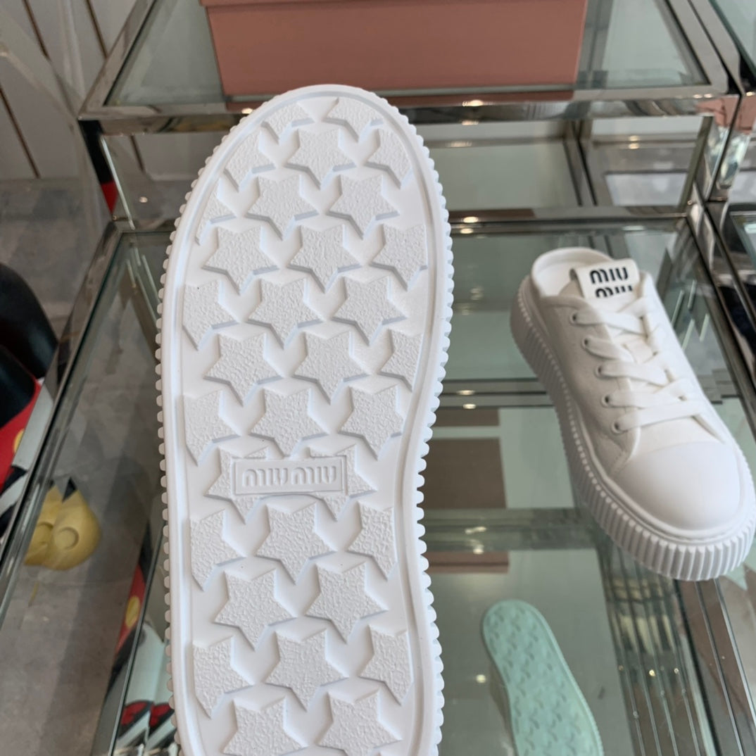 Mule Shoes White Canvas - 35