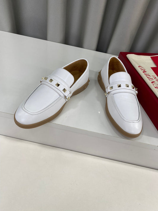 LEISURE FLOWS SPLIT LOAFER IN WHITE CALFSKIN - 35