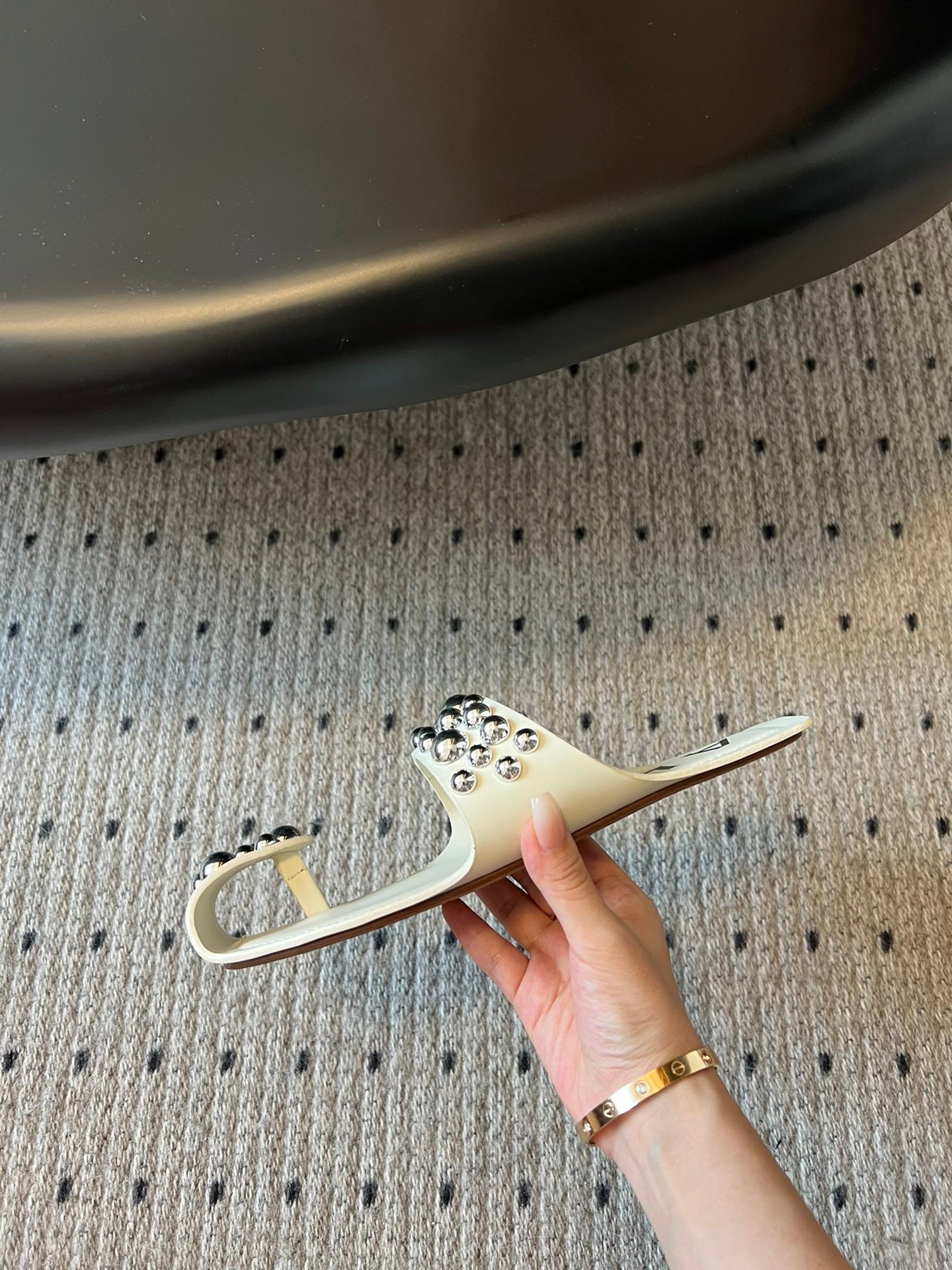 ALAIA FOLDED FLAT MULES WITH SPHERES ON WHITE CALFSKIN - 35