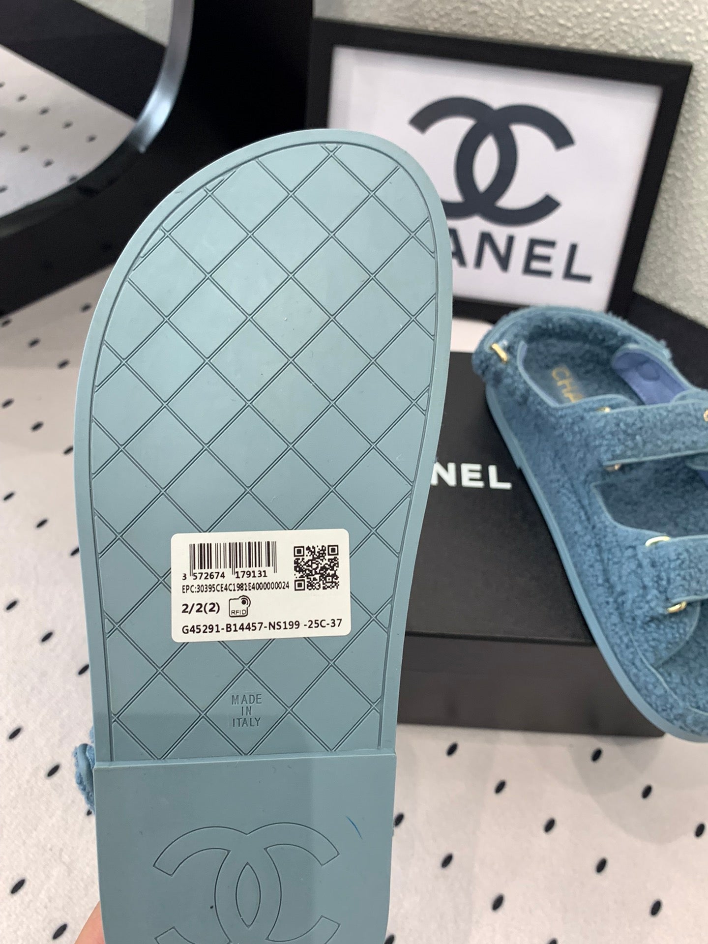 CC DAD SANDAL AEGEAN BLUE LAMB FUR - 35