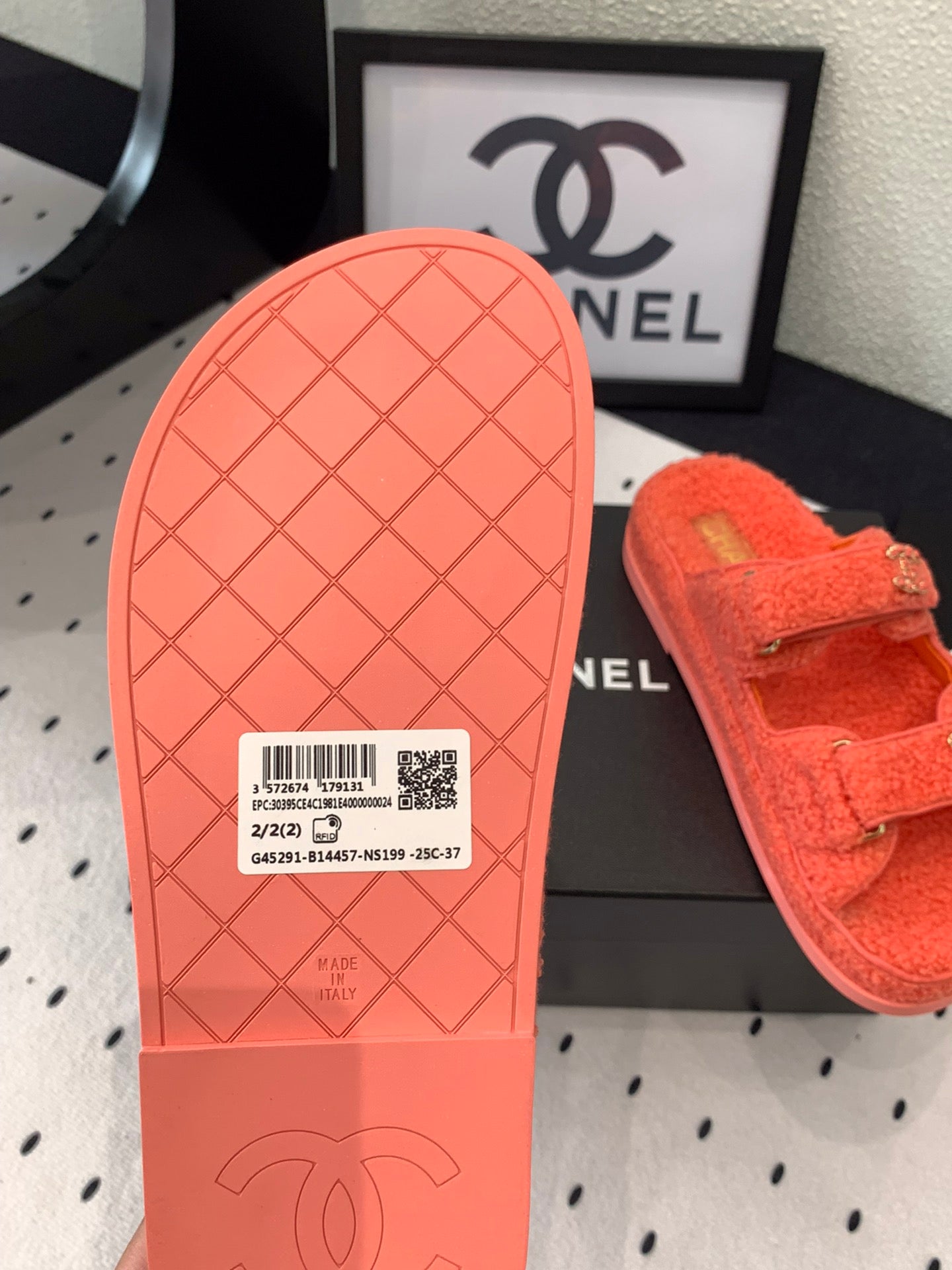CC DAD SANDAL MULE IN RED ORANGE LAMB FUR - 35