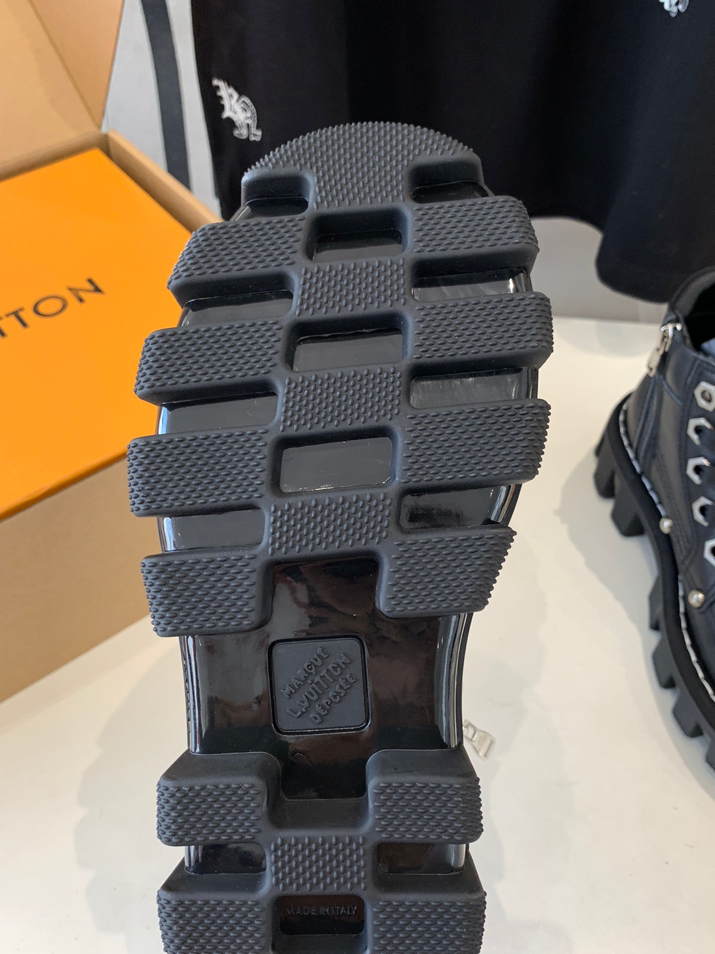 LV CHECKER ANKLE BOOT IN BLACK CALFSKIN - 35