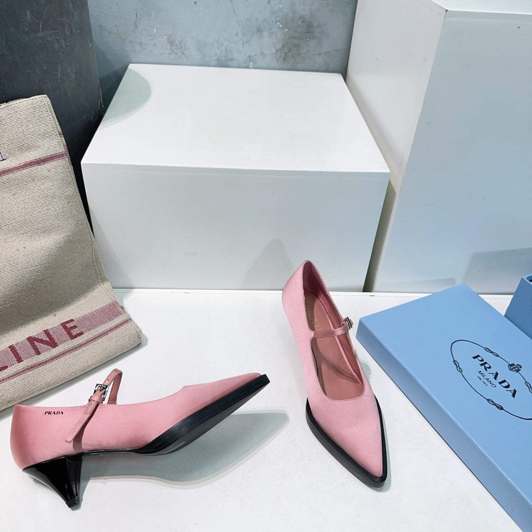 POINTED TOE MEDIUM HEEL PUMPS IN PINK SILK - 35
