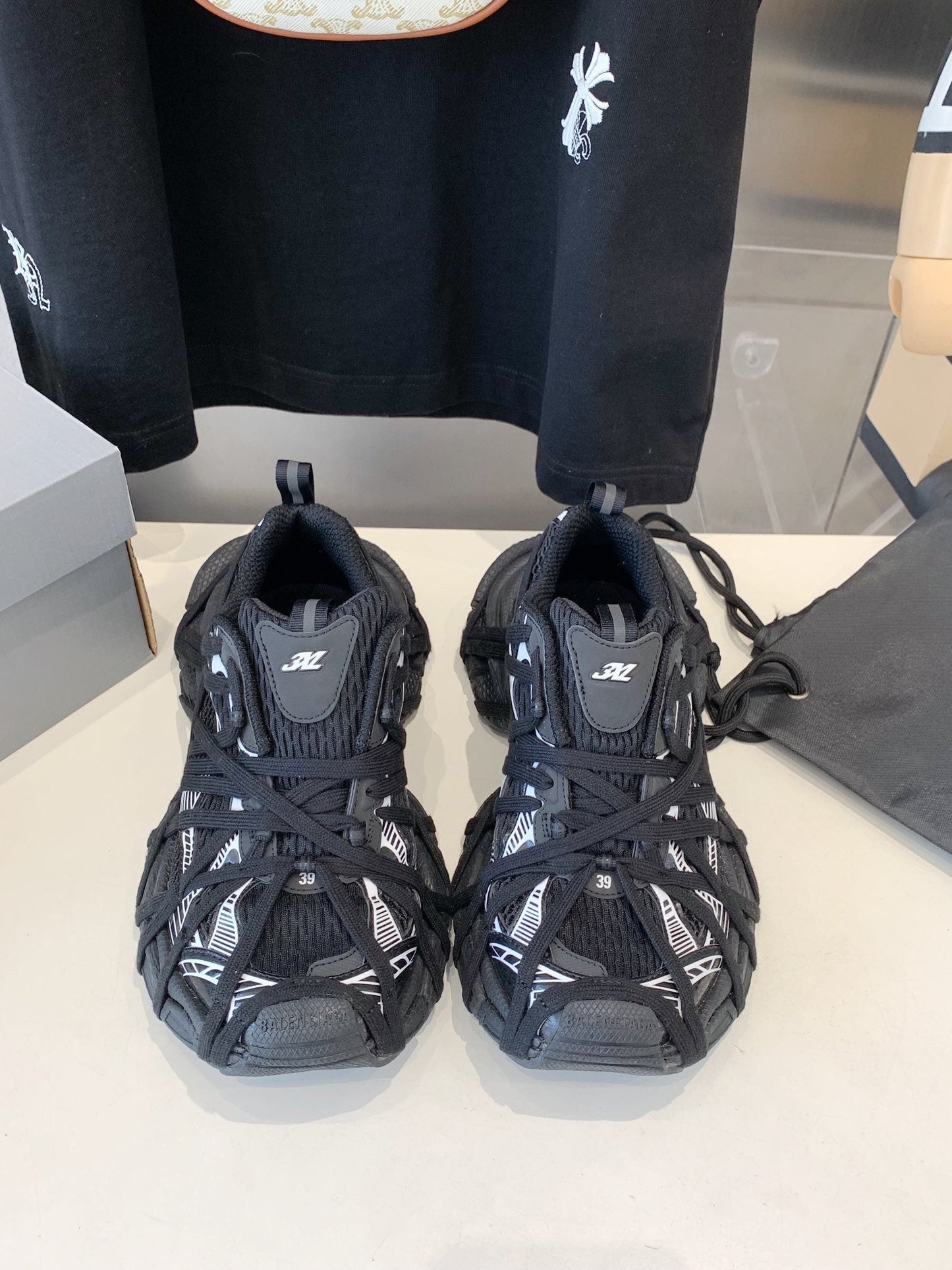 3XL EXTREME LACE SNEAKER BLACK MIX WHITE - 35