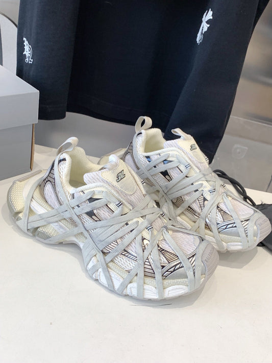 3XL EXTREME LACE SNEAKER BEIGE AND GRAY - 35