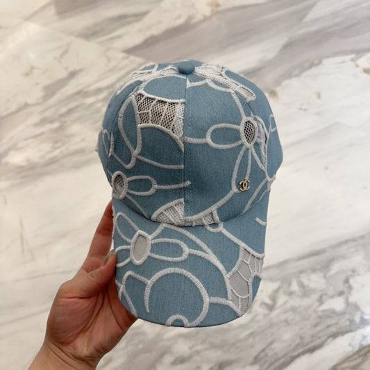 LACE FLORAL BASEBALL HAT 672631