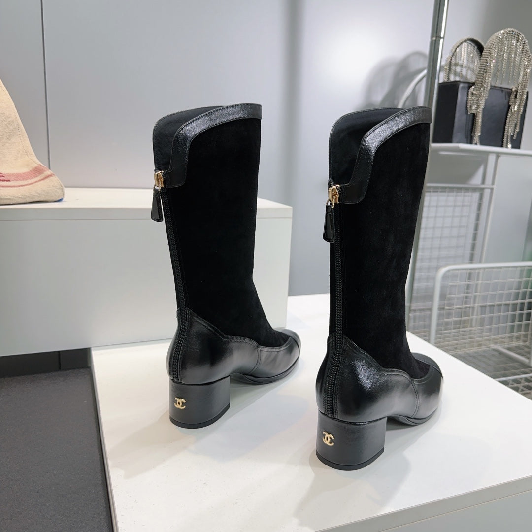 CHANEL SHORT BOOTS 25S 45 MM IN BLACK SUEDE AND LAMBSKIN - 35
