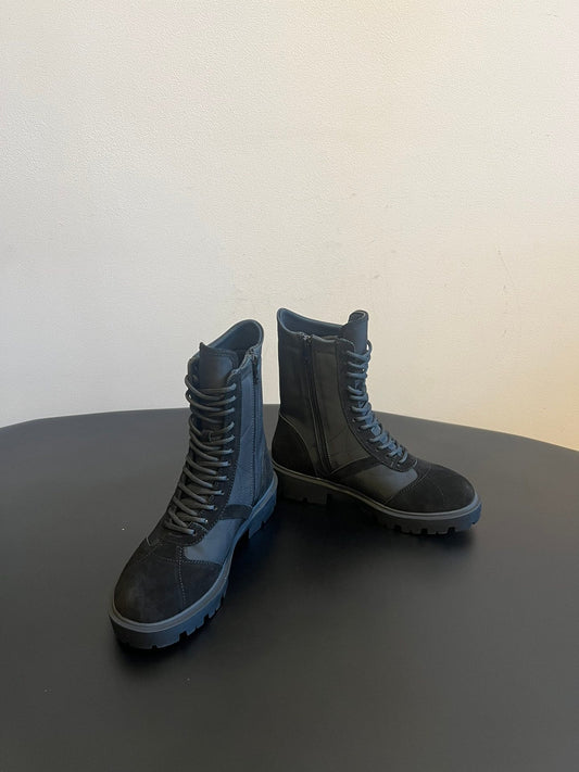 CELINE 26S LACE-UP ANKLE BOOTS IN BLACK SUEDE AND FABRIC