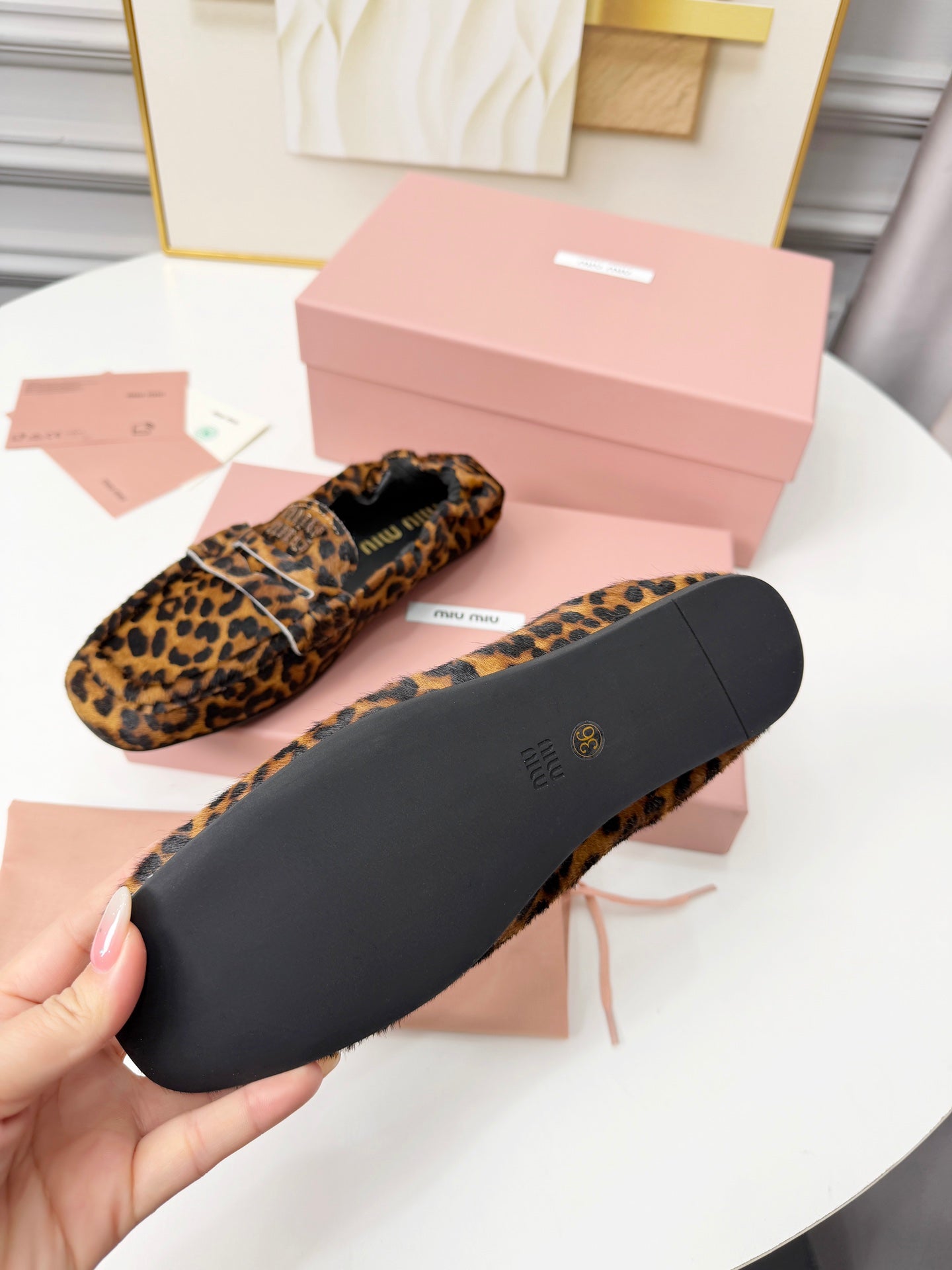 ЛОФЕРИ MIUMIU 26S RUCHES ЗІ ШКІРИ ПОНІ З ЛЕОПАРДОВИМ ПРИНТОМ