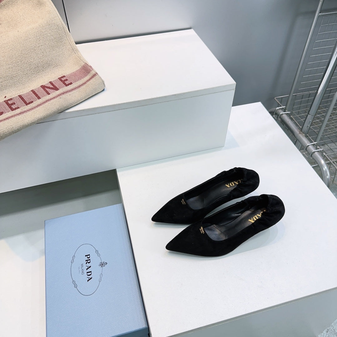 ТУФЛІ-ЧОВНИКИ PRADA 26S 55 ММ ІЗ ЧОРНОЇ ЗАМШІ