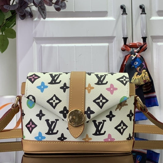 Super Vip 1:1 – Louis Vuitton Envelope Wearable Wallet Monogram Craggy Vanilla 19Cm M83346
