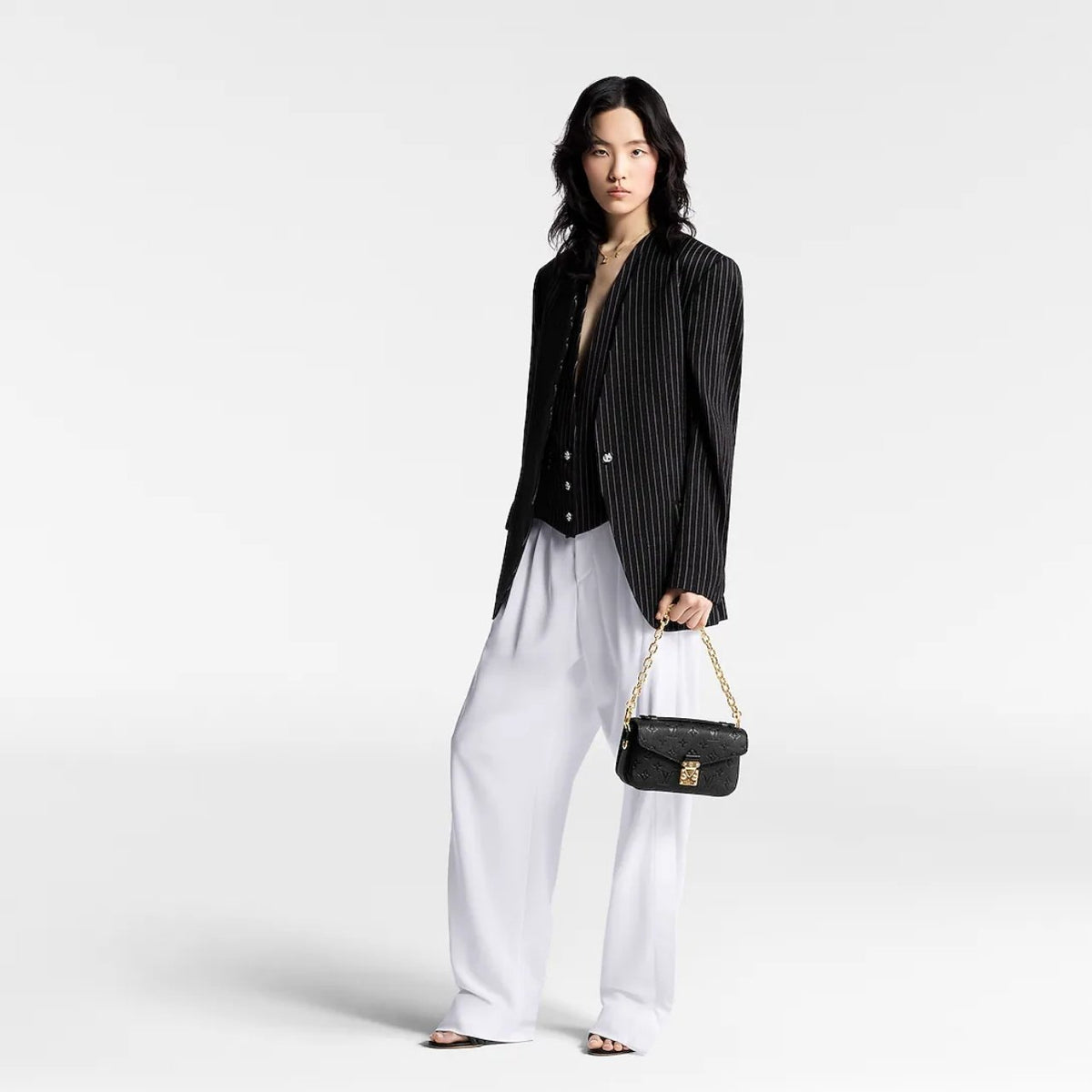 Super Vip 1:1 – Louis Vuitton Pochette Métis East West Bag Black 21Cm M46595