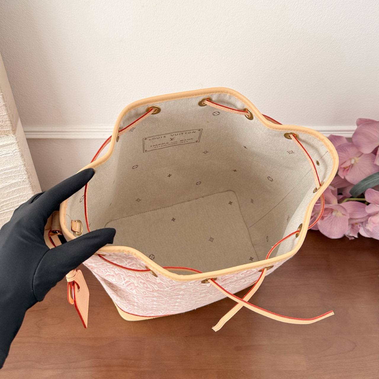 Louis Vuitton Mahina Selene PM Pink Perforated Leather Shoulder Bag