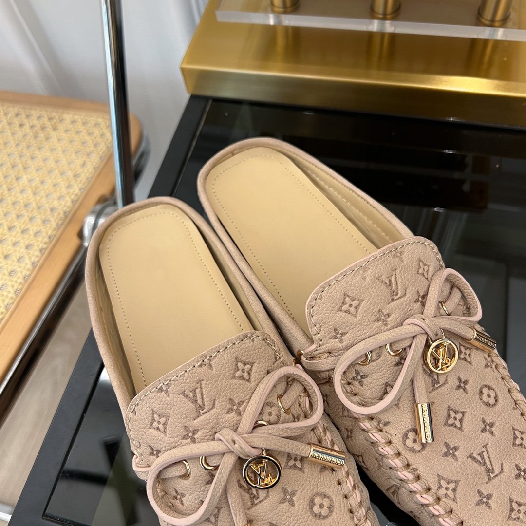 LV COSY FLAT LOGO STAMPING BEIGE - 35