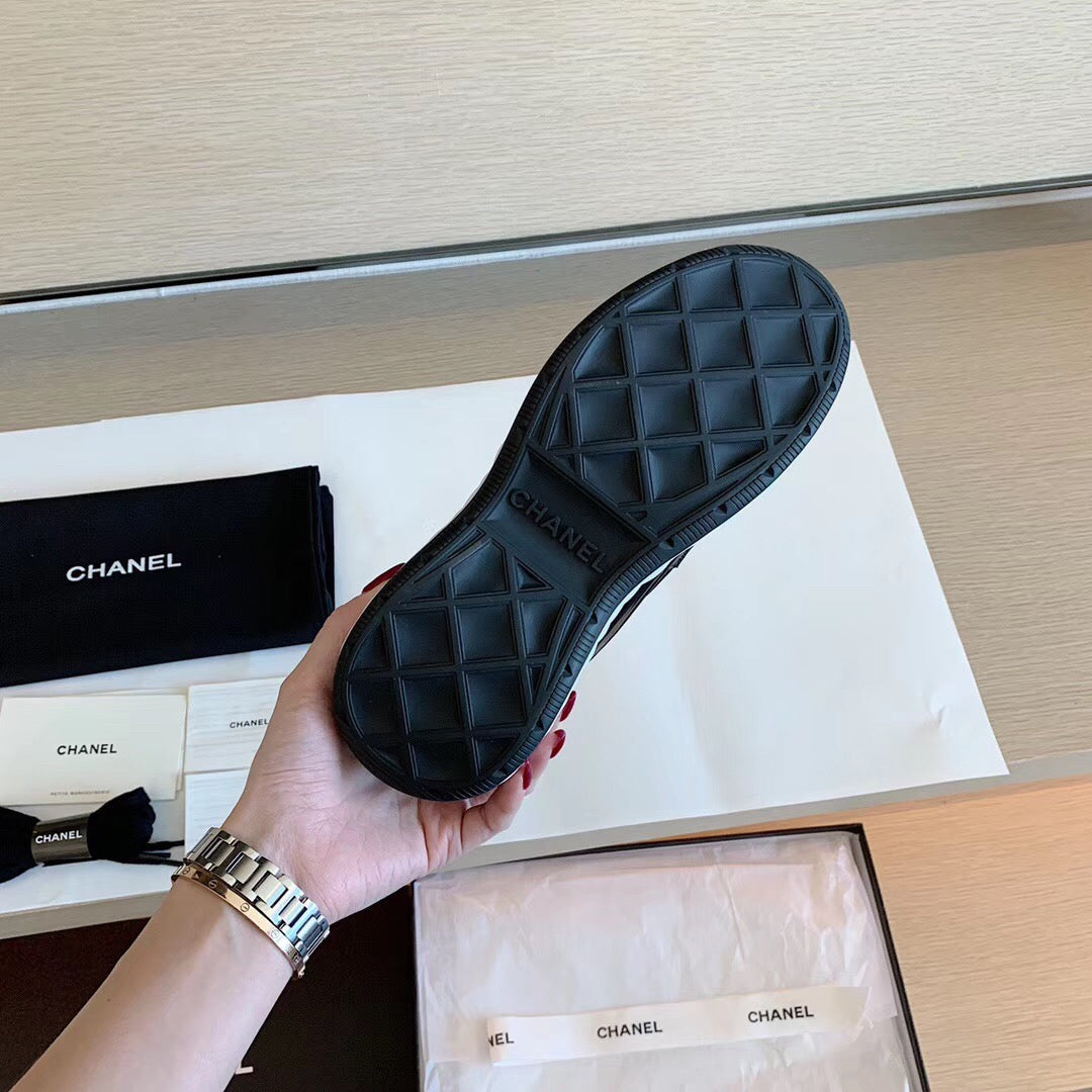 CC Bubble Quilted Trainer Sneaker Black White - 34