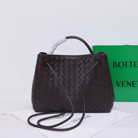 BV MEDIUM ANDIAMO 32 КОРИЧНЕВА ШКІРА ЯГНЯТИ ЗОЛОТА ФУРНІТУРА