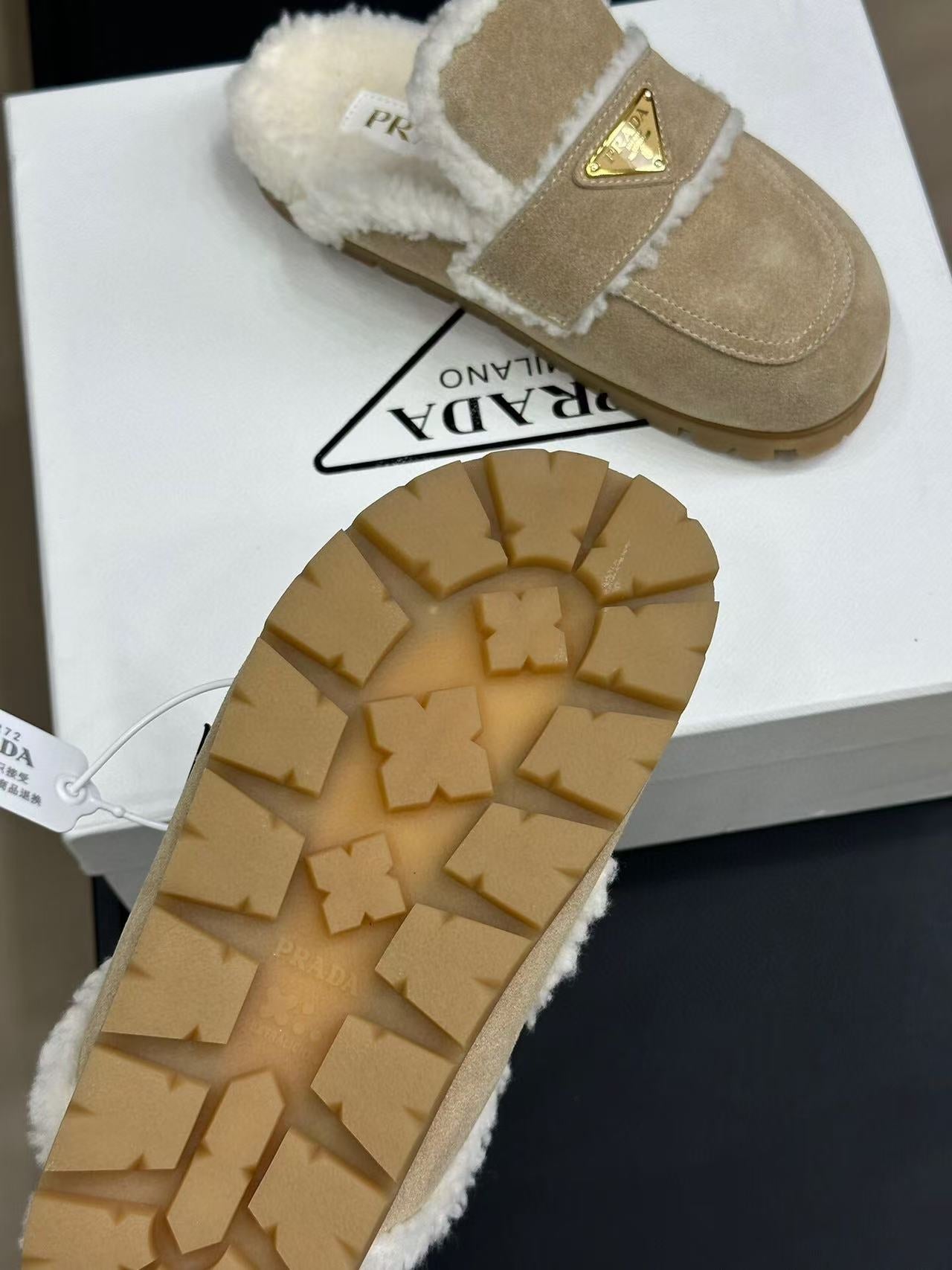 MULES SUEDE AND SHEARLING BEIGE - 35